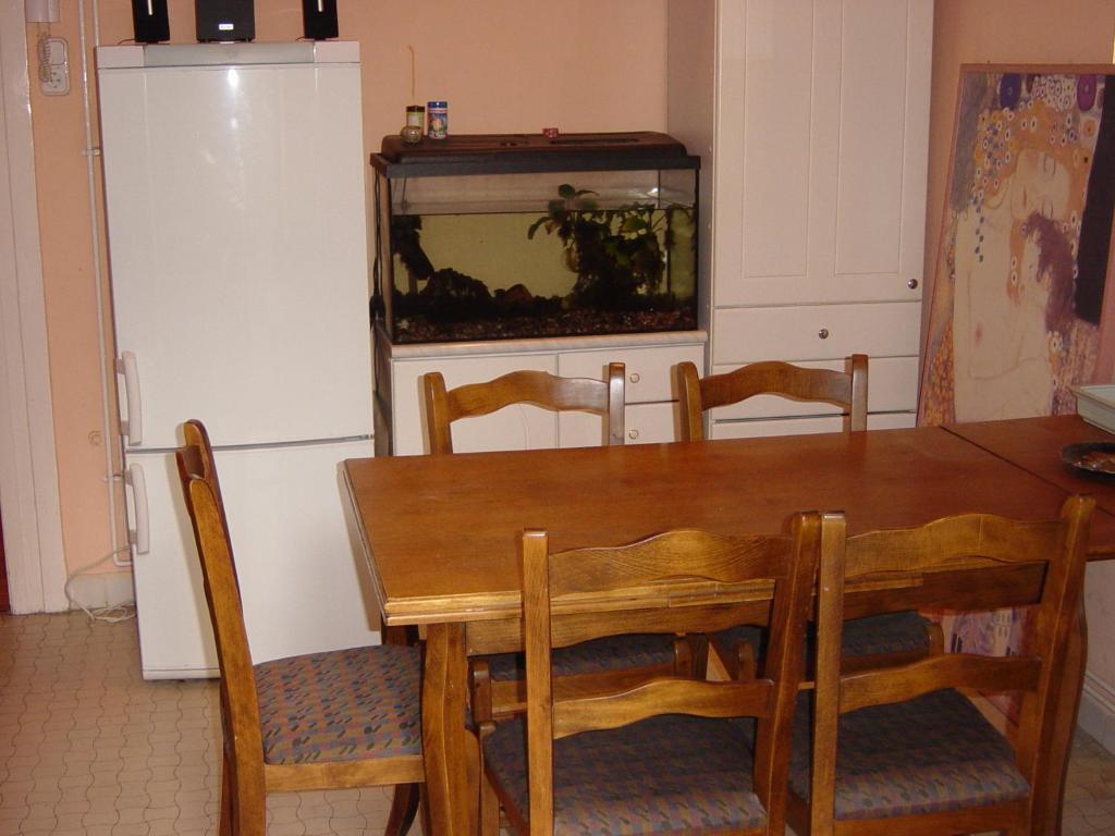 Ringavenue Apartments Budapeste Quarto foto